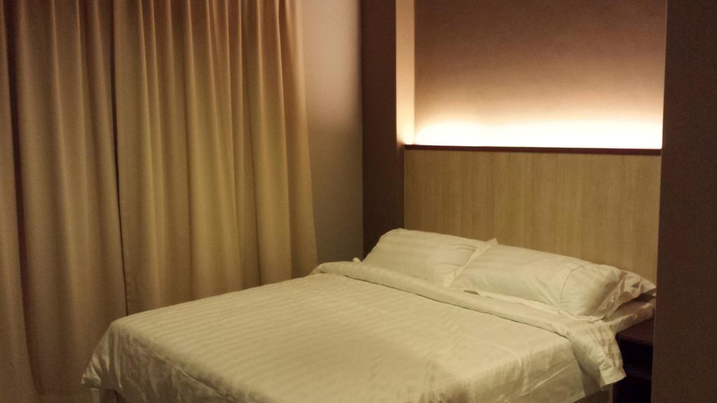 Tribeca Suites Kuching Chambre photo